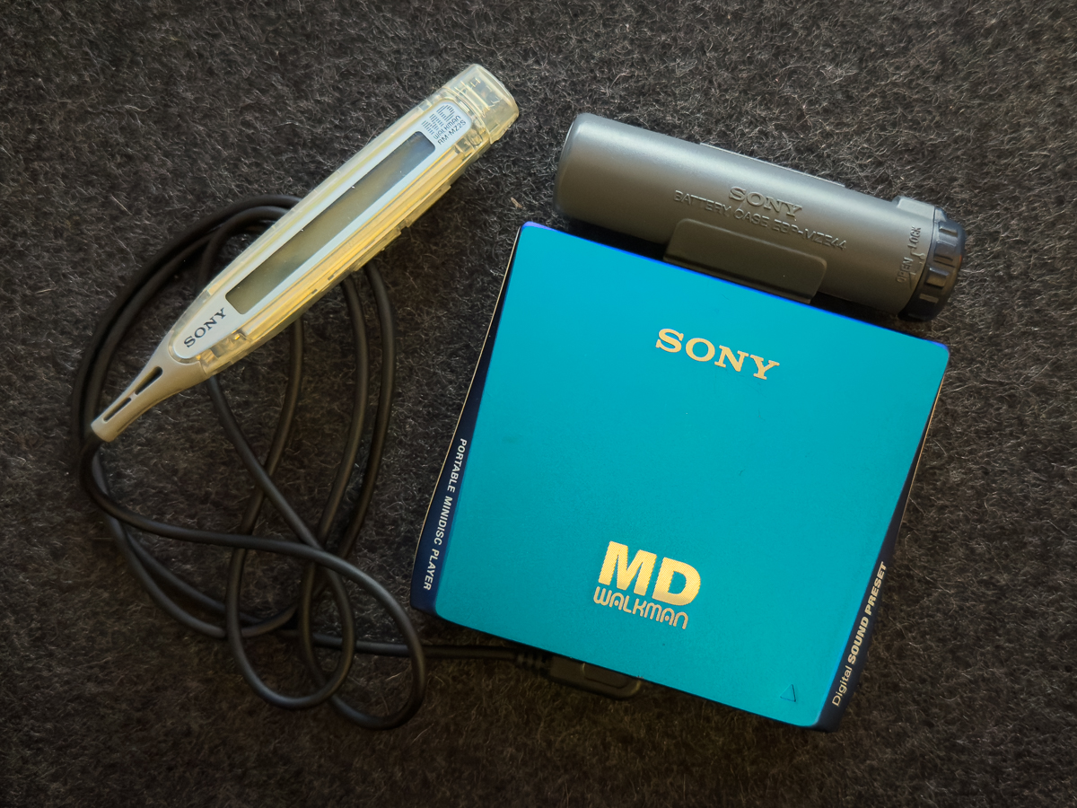 Sony MZ-E75